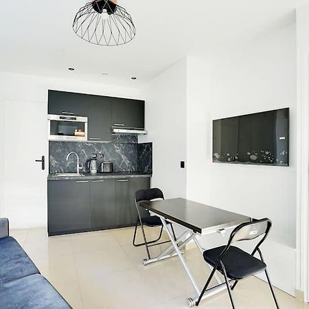 Magnifique 3 Pieces Paris 18Eme Lägenhet Exteriör bild